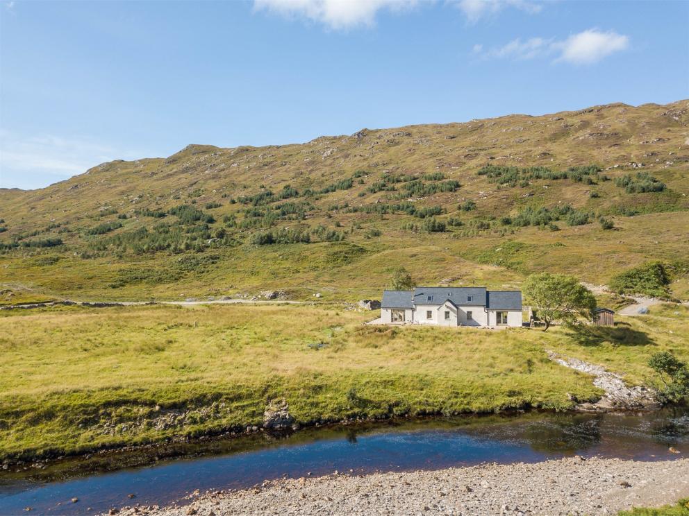 professors-cottage-heightofkinlochewe-by-kinlochewe-achnasheen-drone-external-7