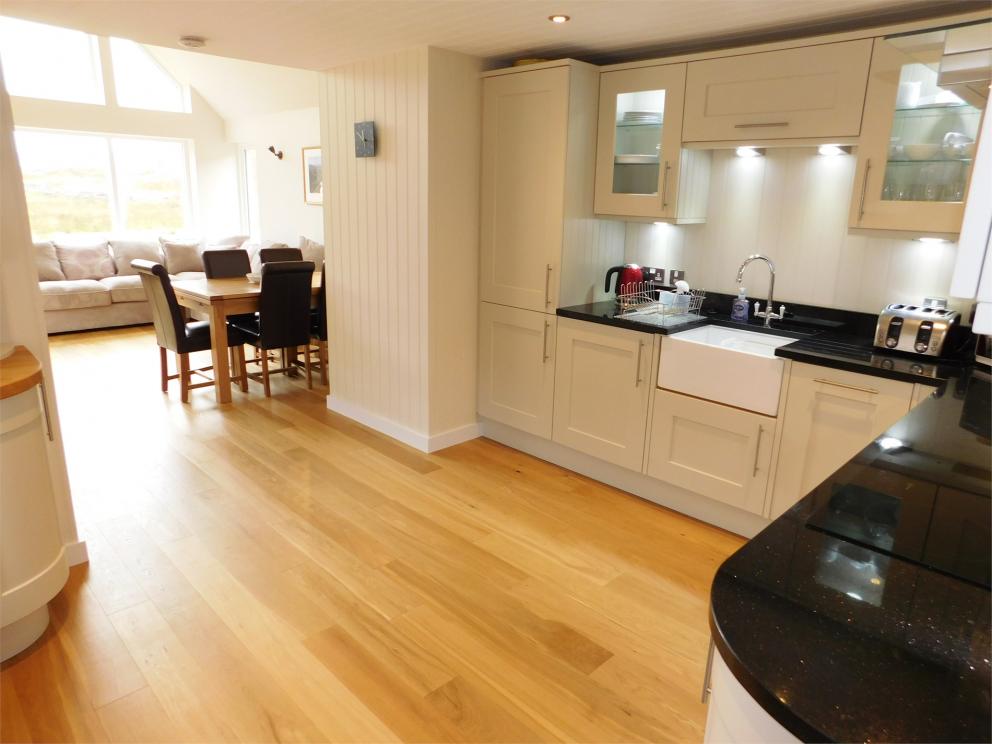 professors-cottage-heights-of-kinlochewe-kinlochewe-kitchen